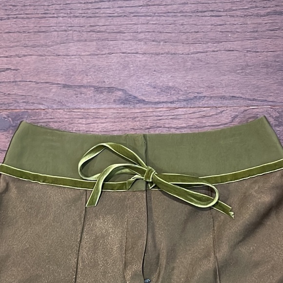 NWT Christian Dior Green Pants Size 8 - Picture 9 of 11